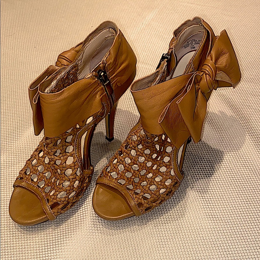 Leather High Heel Sandal